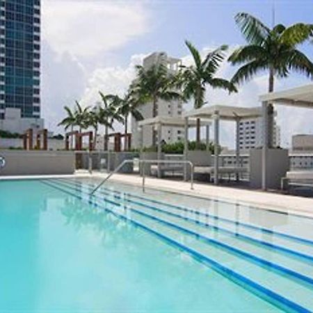 ميامي بيتش Luxury Boutique Suite Collins Ave المظهر الخارجي الصورة