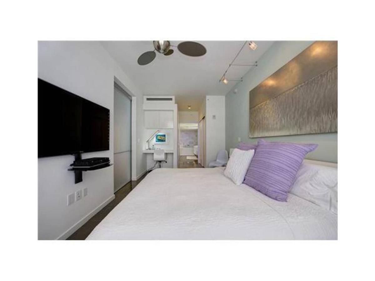ميامي بيتش Luxury Boutique Suite Collins Ave المظهر الخارجي الصورة