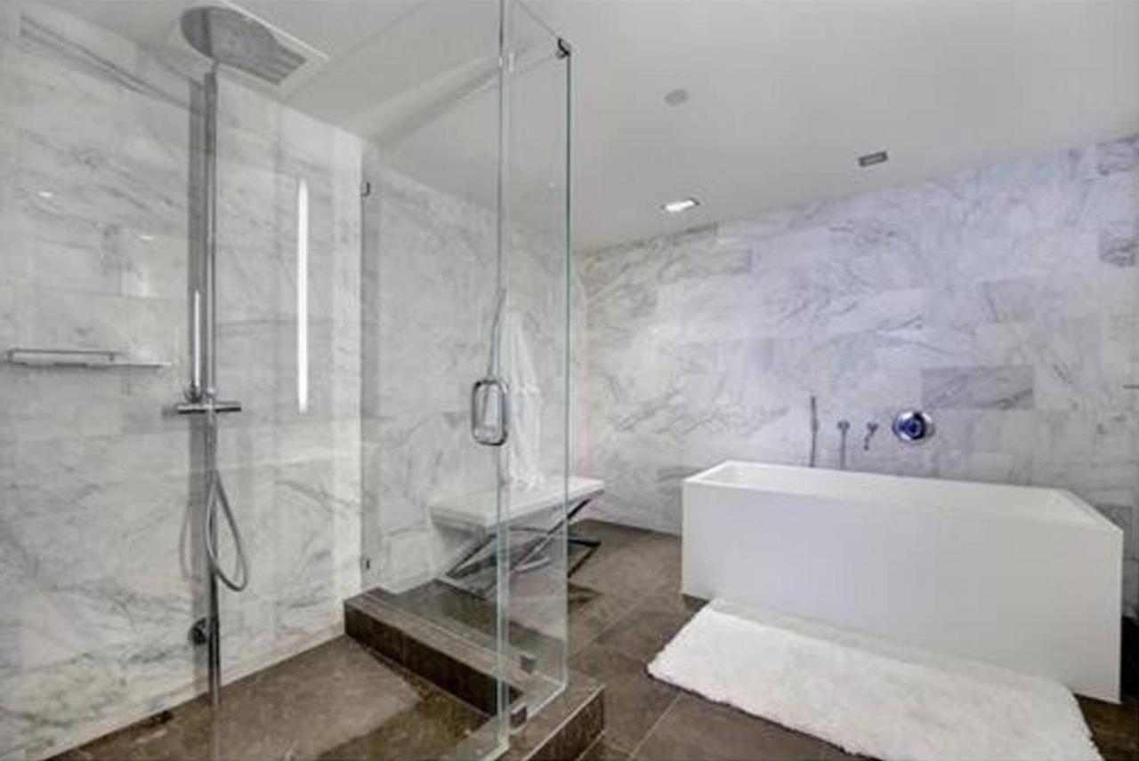 ميامي بيتش Luxury Boutique Suite Collins Ave المظهر الخارجي الصورة